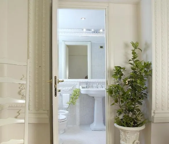Konukevi Suites Rome Roma