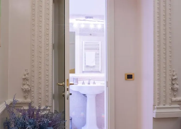 Konukevi Suites Rome 4*